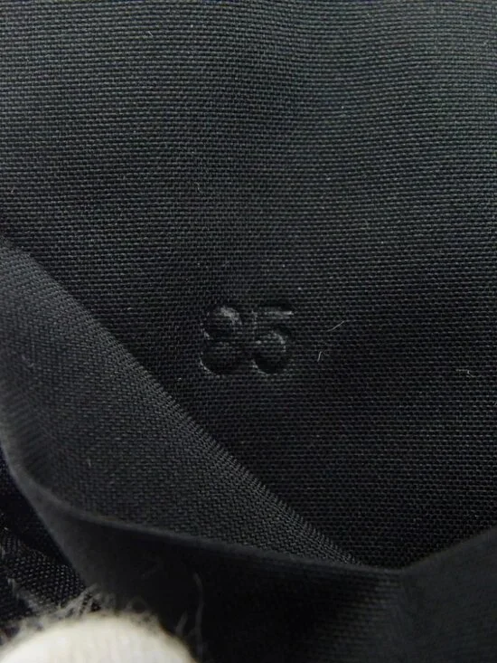 MIUMIU Tri-fold wallet black Women Authentic secondhand - Picture 9 of 10